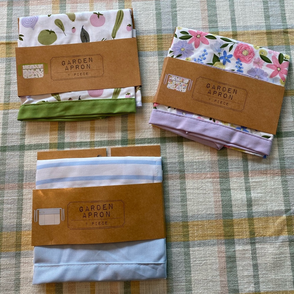 Garden/ spring aprons